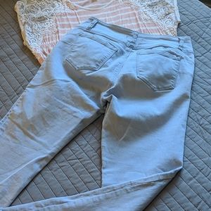 Full out fit jeans and tee